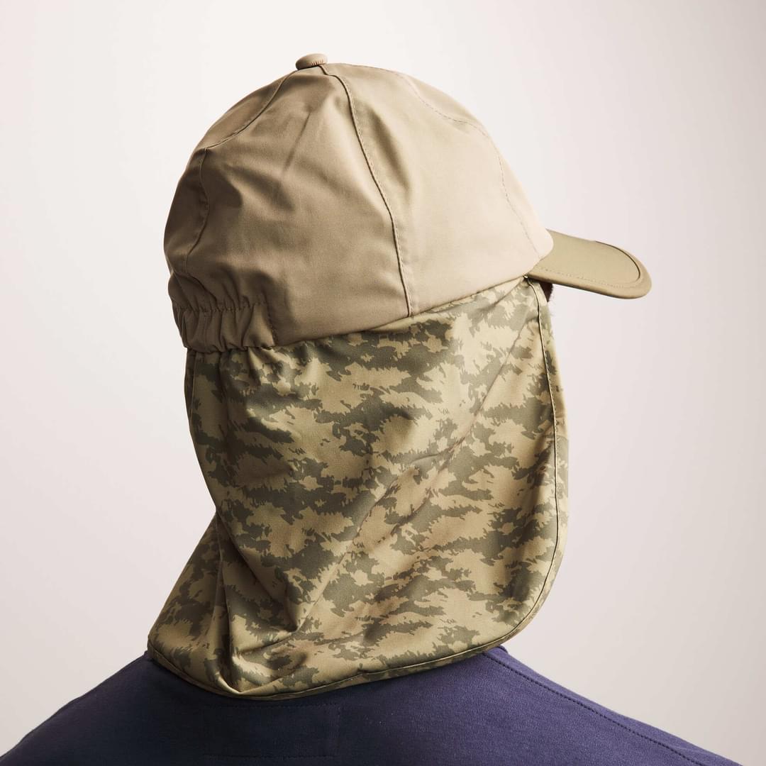 Sealskinz Waterproof Foldable Peak Cap with Neck Protector - Mens - Green - One Size